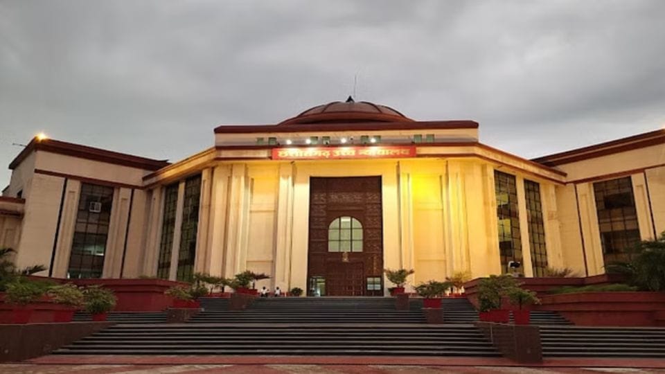 Bilaspur High Court upheld life imprisonment of father convicted misdeed