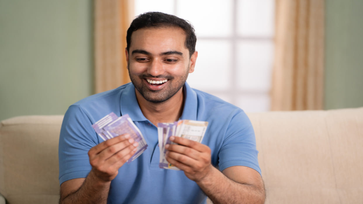 Post Office Monthly Income Scheme Interest Rate And Benefits Check All Details Here