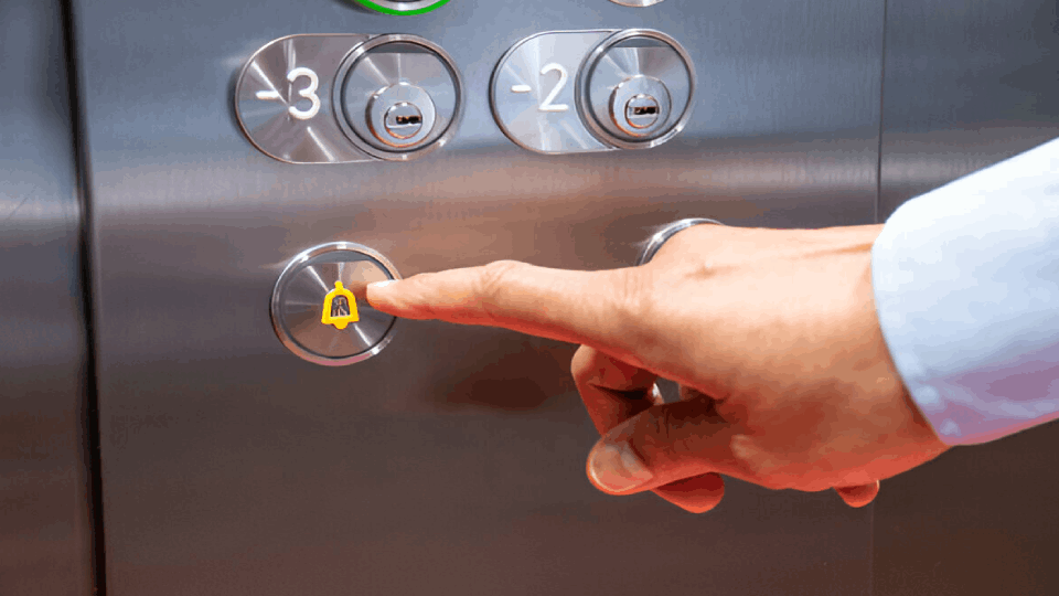 Lift stopped one fifth floor with jerk in Amrapali Golf Homes Society of Greno West