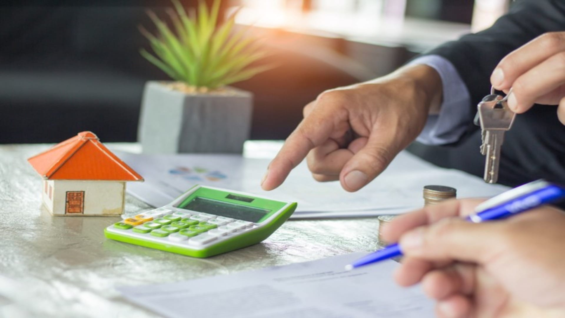 RBI Rules For Loan Recovery Agents: What to do if loan recovery agents harass you