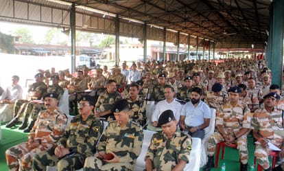Rampur seat: Polling parties leave for elections, six candidates decided tomorrow, voting 1789 booths