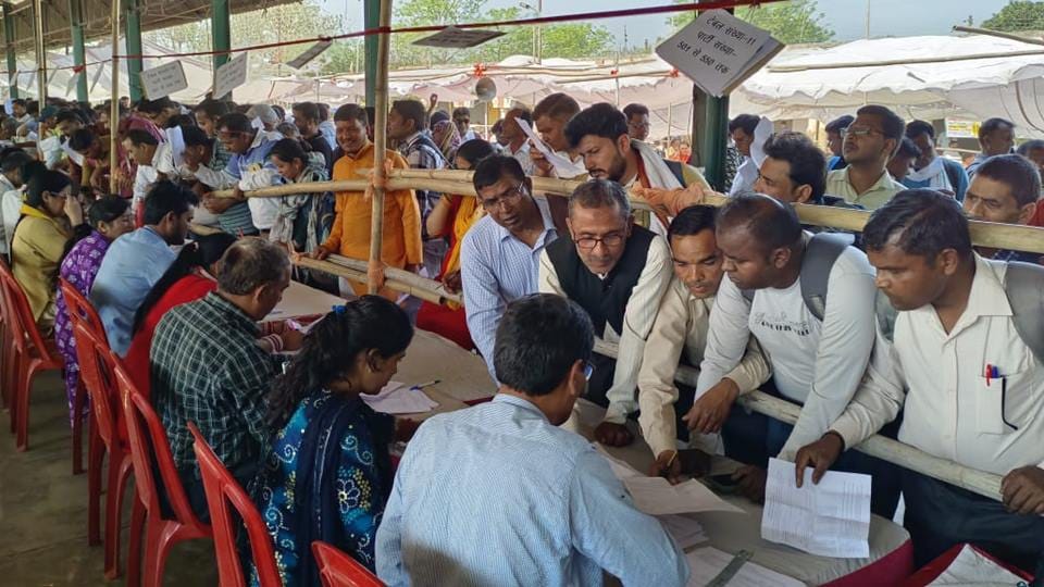 Rampur seat: Polling parties leave for elections, six candidates decided tomorrow, voting 1789 booths