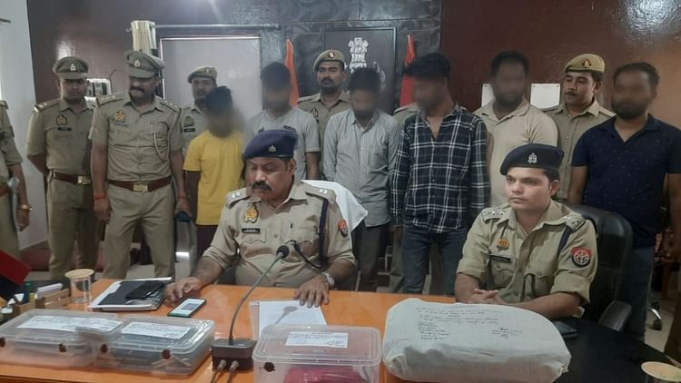 Police Busted Betting Gang In Mau Six Criminals Arrested Amar Ujala