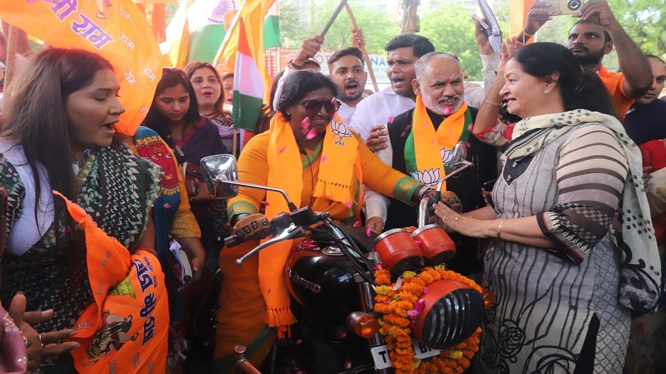 Bullet Rani reached Delhi from Tamil Nadu with the resolve to vote for Modi.