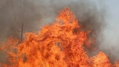 Fire broke out in a factory in delhi's old govindpura area