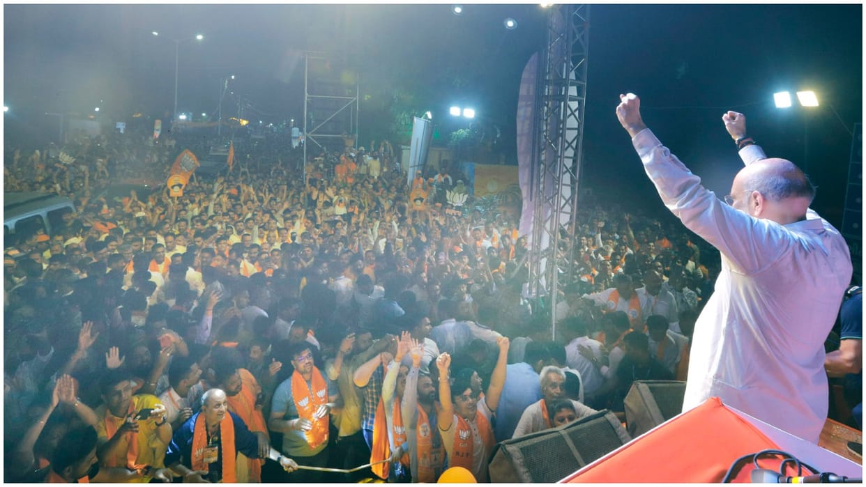 Lok Sabha Election 2024 Live Amit Shah files nomination from Gandhinagar Congress vs BJP News in Hindi