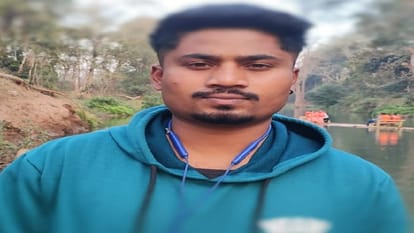 Sacrifice of soldier Devendra Sethia who came under the grip of UBGL cell in Bijapur