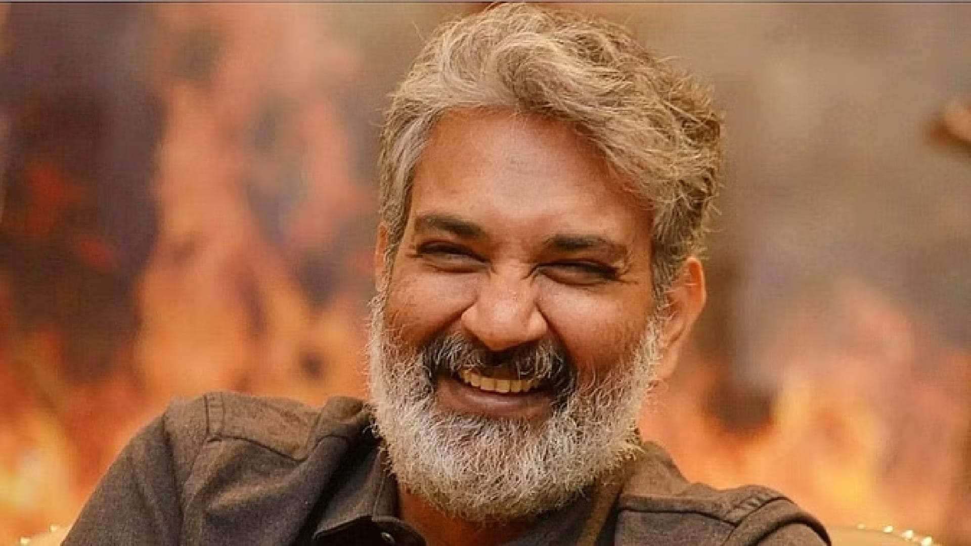 Mahesh Babu SS Rajamouli kl narayana spotted at hyderabad airport after Dubai trip to shares update on SSMB 29
