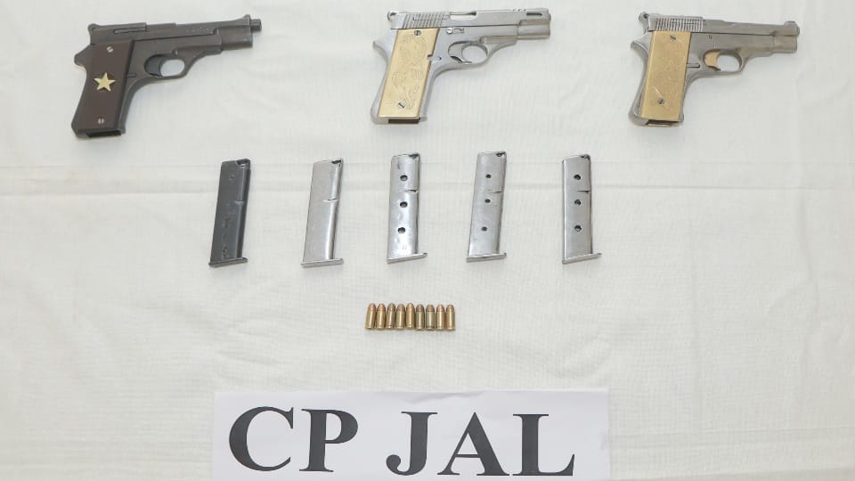 Jalandhar police arrested two miscreants associated with gangster Bambiha gang