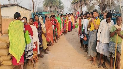 Chhattisgarh First phase loksabha elections ends: 63.78 percent voting till 9 pm