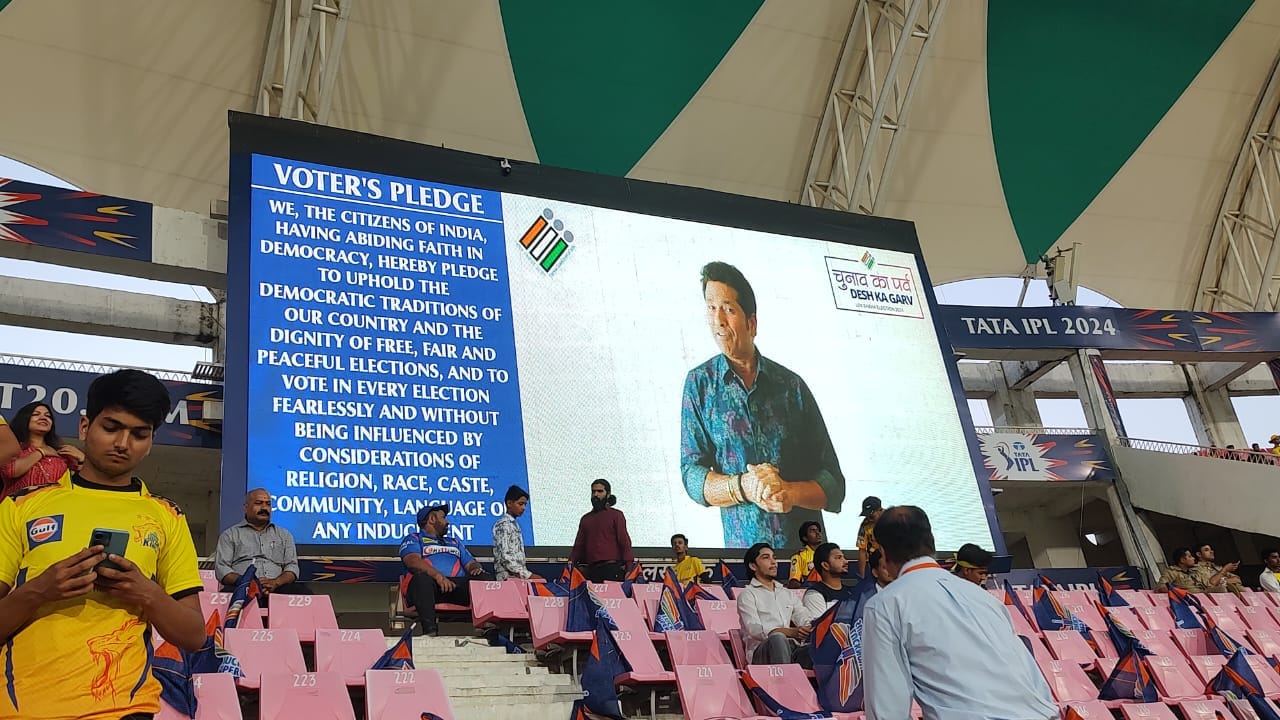 Pics of IPL match between Lucknow and Chennai.