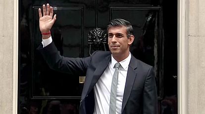 UK: ब्रिटेन में बीमारी की वजह से छुट्टी लेने वालों की बढ़ी संख्या, PM सुनक ने की नियमों को सख्त करने की तैयारी Rishi Sunak Plans Tougher Rules To Tackle UK's Sick Leave Culture