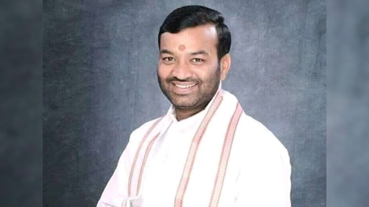 Former minister Anand Swaroop announced not to contest elections from Bairia Assembly