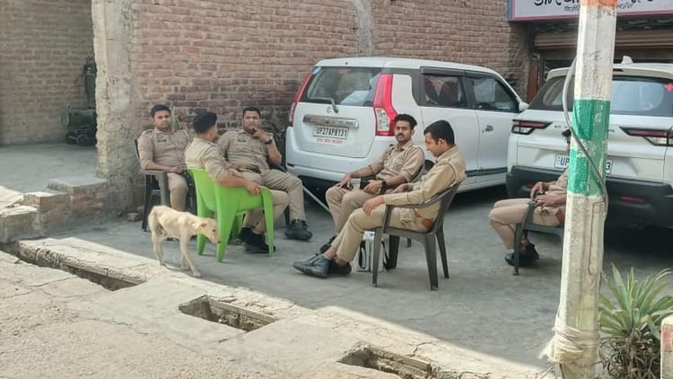 दुल्हन के जीजा की हत्या: डीजे पर डांस के दौरान फोटो खींचने पर हुआ था विवाद, पुलिस ने आठ लोगों को पकड़ा