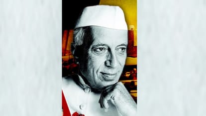 पूर्व प्रधानमंत्री पंडित जवाहर लाल नेहरू।