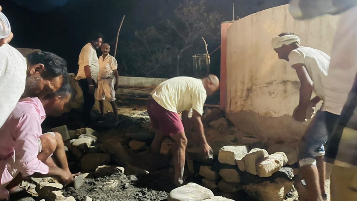 Haryana: Priests and Hindu organizations blocked the way to Himachal in Adibadri