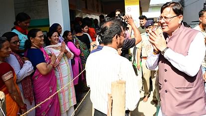 Lok Sabha Election 2024 Uttarakhand: CM Pushkar Singh Dhami voted by standing in line