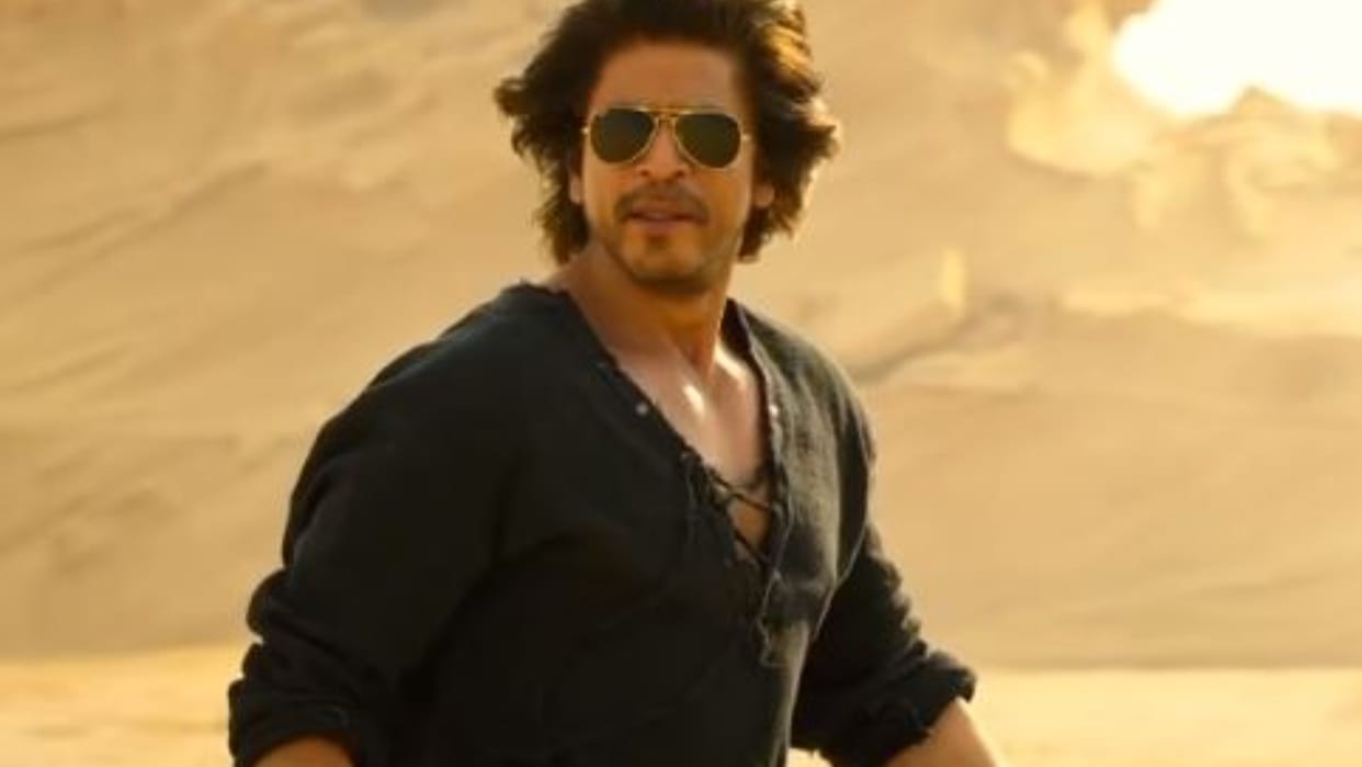 Shahrukh Khan will become superstar of bollywood chunky pandey said it know why we are family friends?