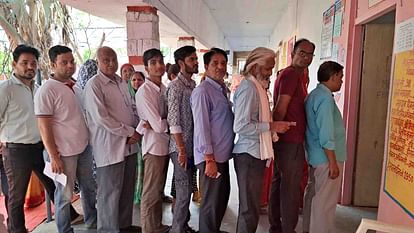 Dausa News: रिजर्व सीट पर 55.69 प्रतिशत हुई वोटिंग, जाने क्या है दौसा में उम्मीद से कम मतदान की वजह Dausa News: 55.69 percent voting took place on reserved seat Dausa.