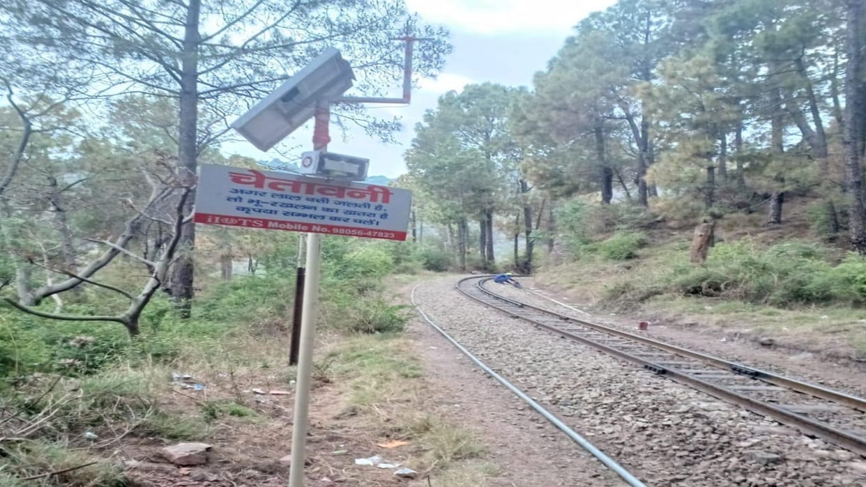 Hooters will sound as soon as landslide occurs on Kalka-Shimla railway track, preparations to install early w