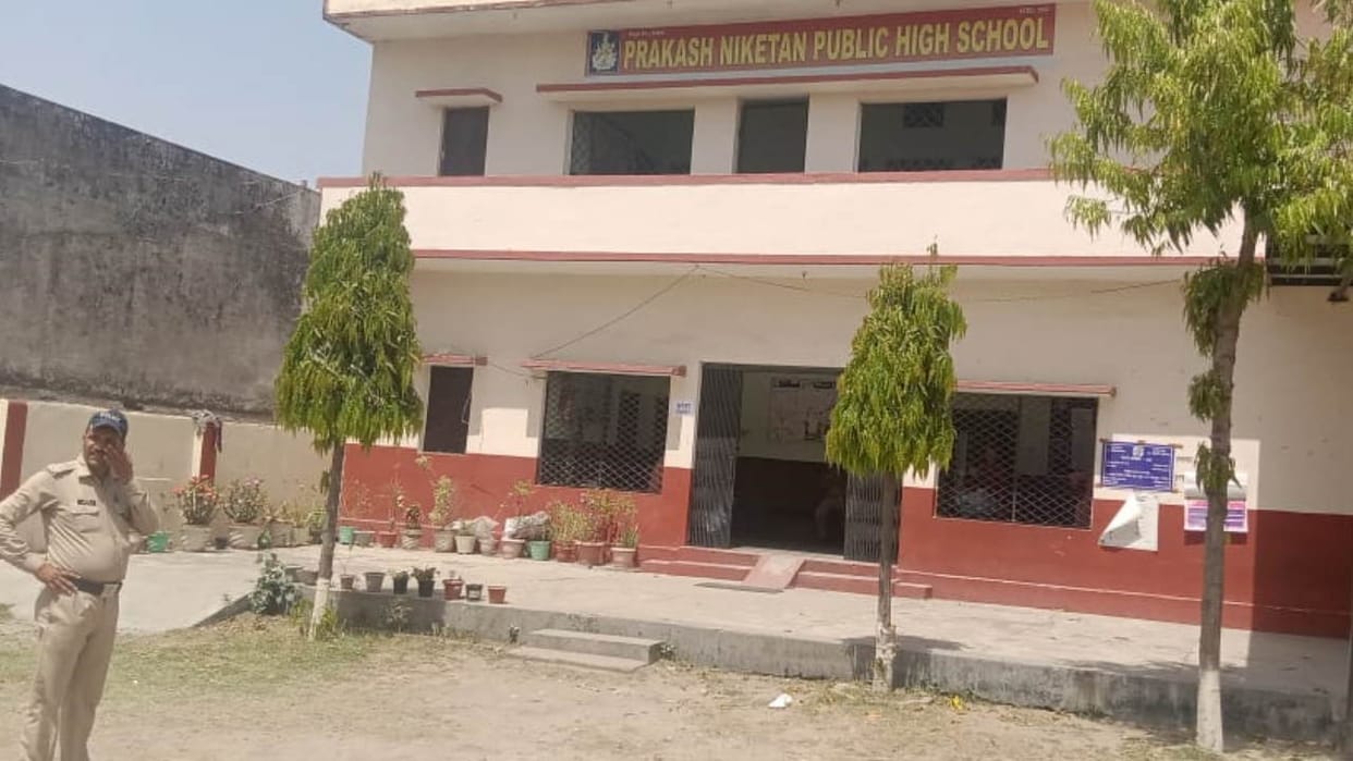 Uttarakhand Lok Sabha Election Not a single voter reached five polling stations of Chakrata till 10:00 am