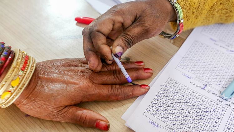 Lok Sabha Elections : दूसरे चरण में धर्म क्षेत्र-अर्थ क्षेत्र का समर कल, मतदान के दौरान हर समीकरण कसौटी पर