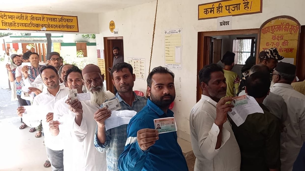 People cast votes on caste equation and local issues in Pilibhit