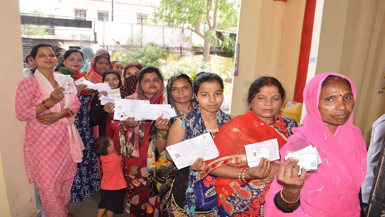 Lok Sabha Election 2024 Phase 1 Voting Live Polling Voting Percentage in Pilibhit News