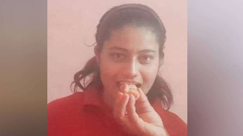 Akanksha secured first position in district in UP Board High School Examination in Mainpuri
