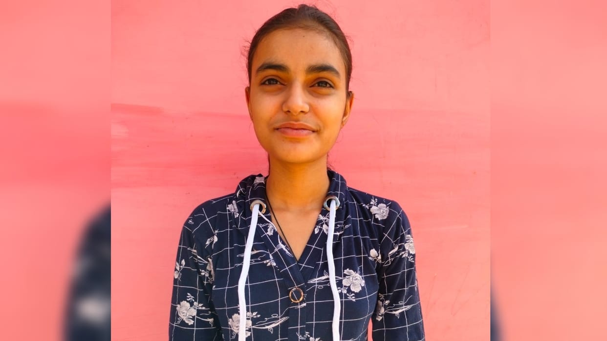 UP Board Result: High school topper Aastha Singh dreams of becoming an IAS, has secured fifth position in UP