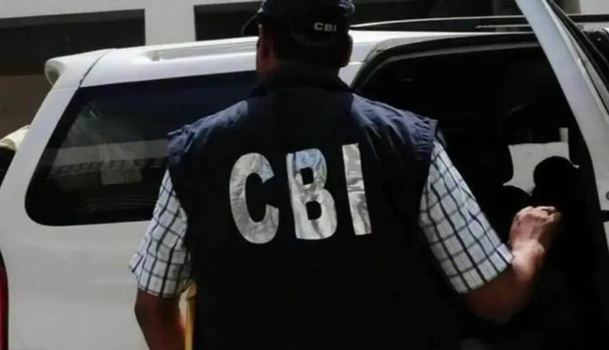 CBI arrests three people including Chief and Executive Engineer of Puducherry PWD on bribery charges