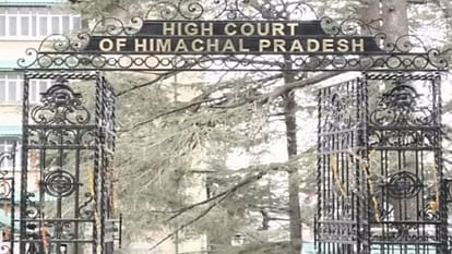 Himachal High Court:  Complete ban on plastic banners with thickness less than 100 microns