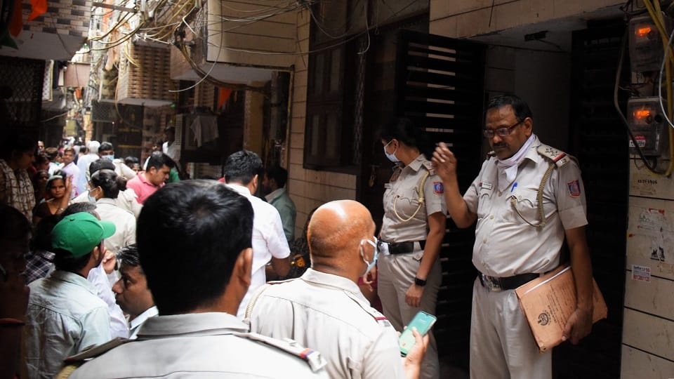 two children found dead mother lying unconscious in other room In Pandav Nagar