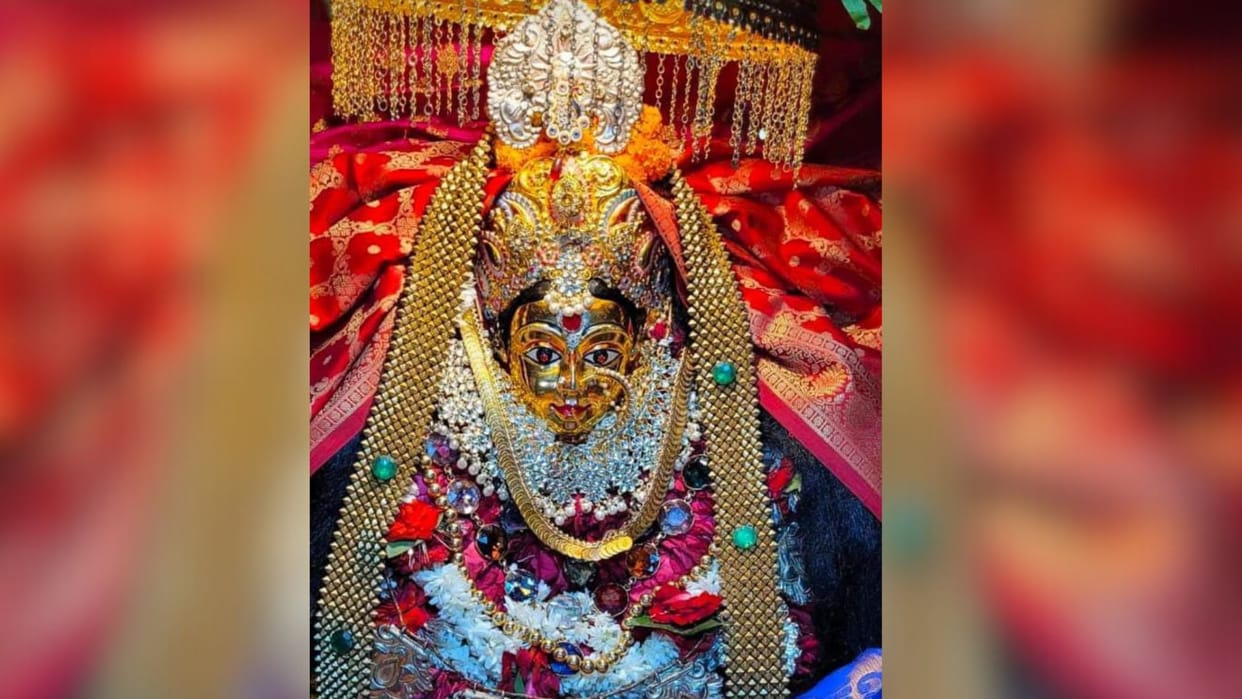 Lord Vishnu participates aarti of Maa Shitala temple in kashi