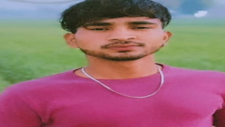 Bike rider dies after colliding with accident vehicles