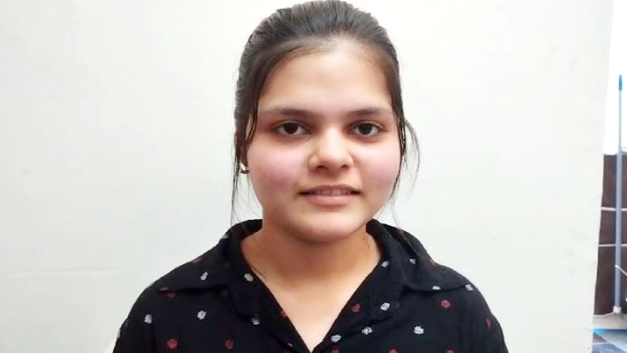 UP Board Result 2024 out class 10th topper Niyati Varshney in Budaun