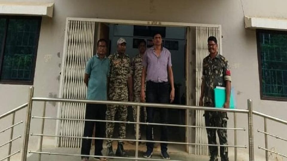 Harassment a girl on the pretext of marriage case registered accused doctor arrested in Jagdalpur