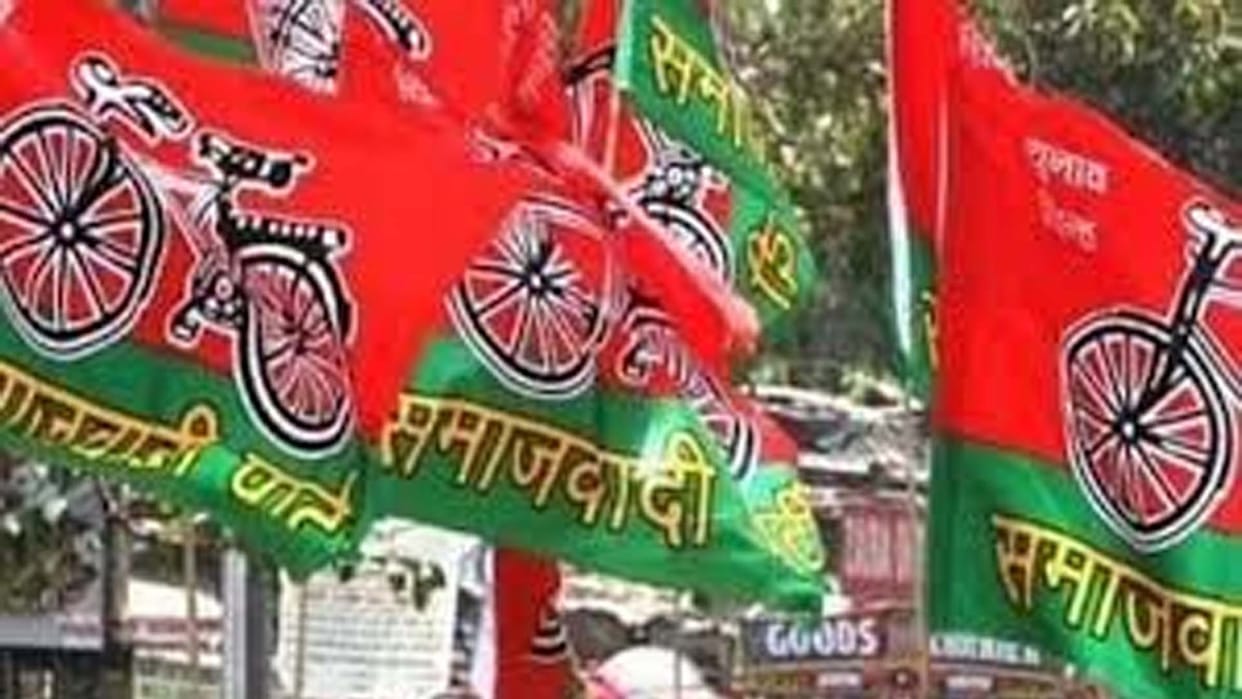 Discussion on changing SP candidate on Banda-Chitrakoot parliamentary seat