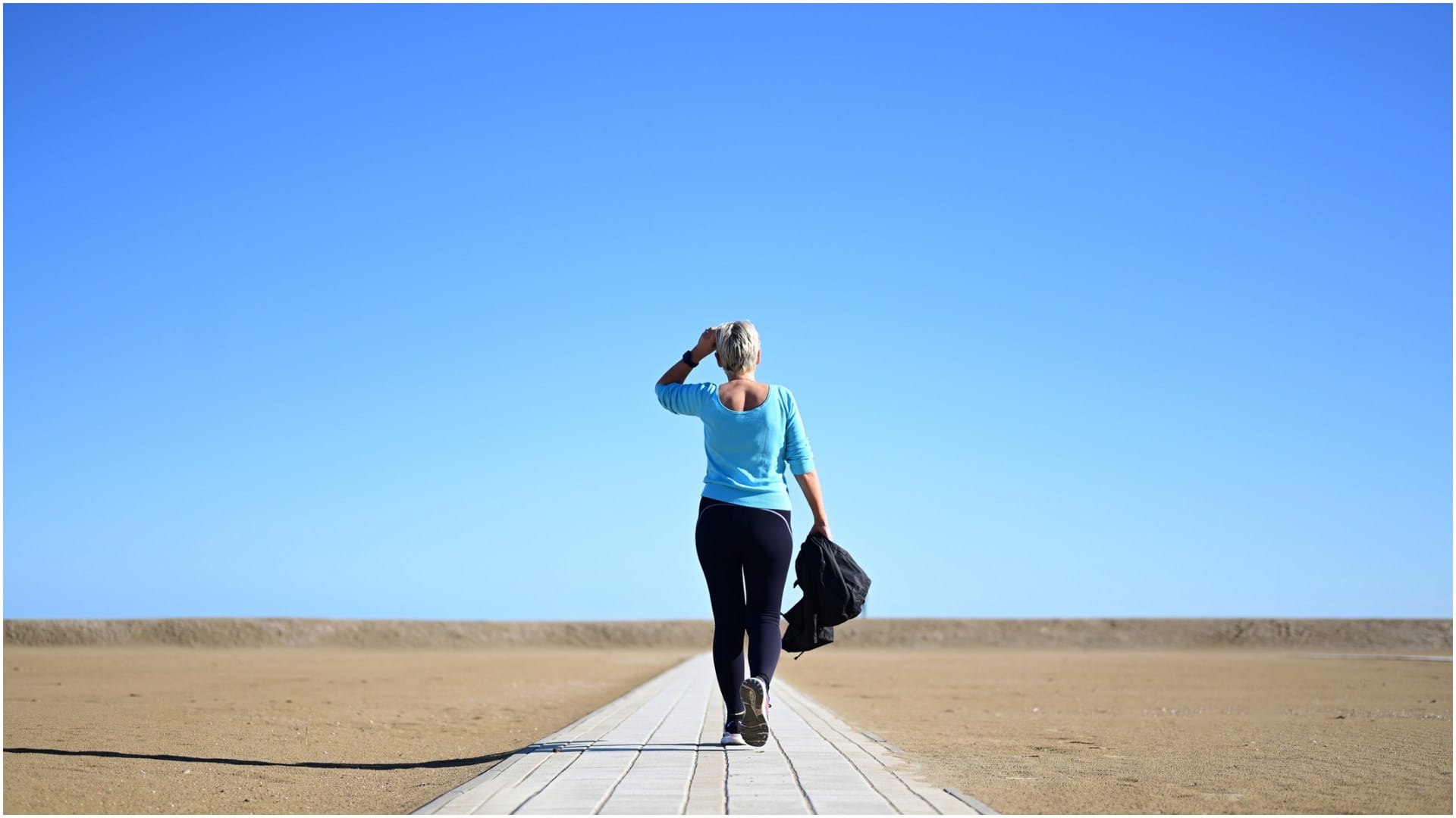 Solo Travelling Challenged faced by Girls Know Reasons Why Most Women Don't Travel Alone