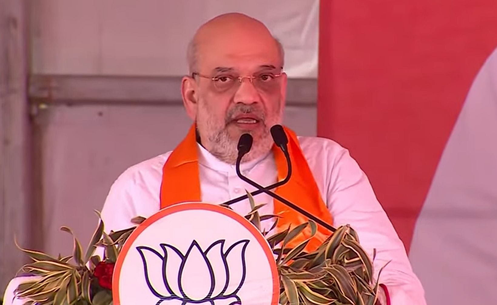 union-home-minister-amit-shah-roadshow-in-west-bengal-attacks-tmc-rule