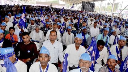 UP: Mayawati said- Giving free ration is not favor from BJP, food items come from your tax money