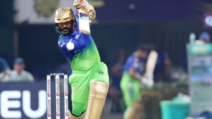 IPL 2024: Dinesh karthik played 250th match of ipl career, joined club of rohit and dhoni in kkr vs rcb match