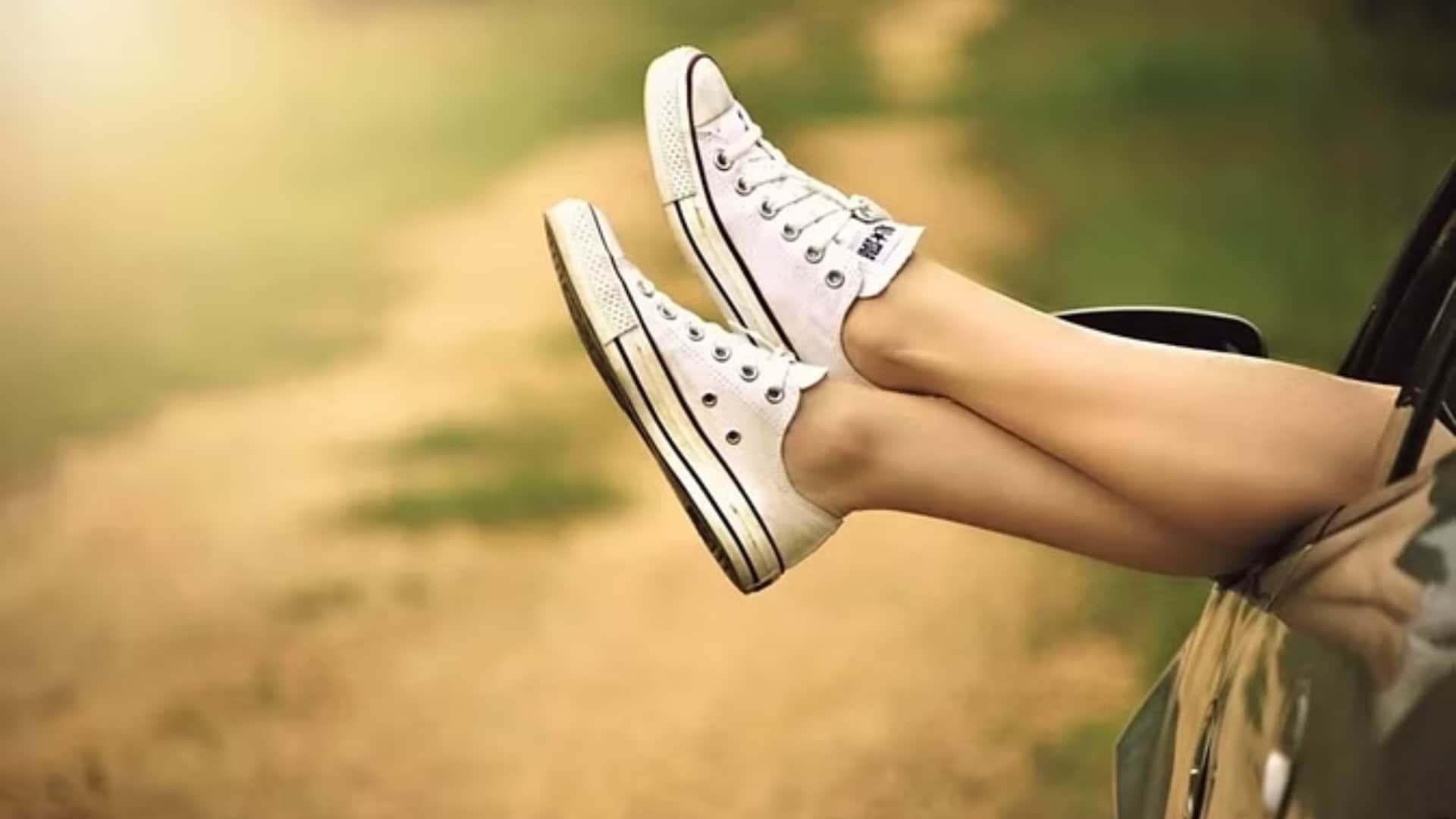 which footwear is best for office in summer season for ladies
