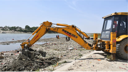Remains of goddess statues were rotting in dirty water on the banks of river Rapti in Gorakhpur.