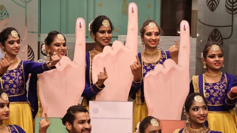 mp election loksabha 2024 indore bhopal voting youth