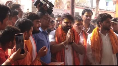 Lok Sabha: Pawan Singh started 2024 election campaign from Karakat Aurangabad Lok Sabha constituency bihar