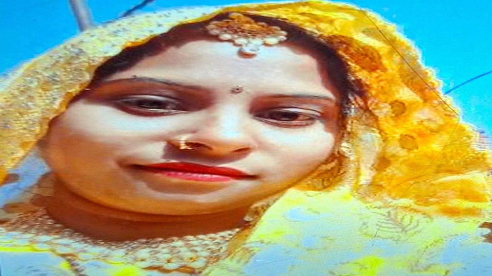 Woman dies due to collision with roadways bus