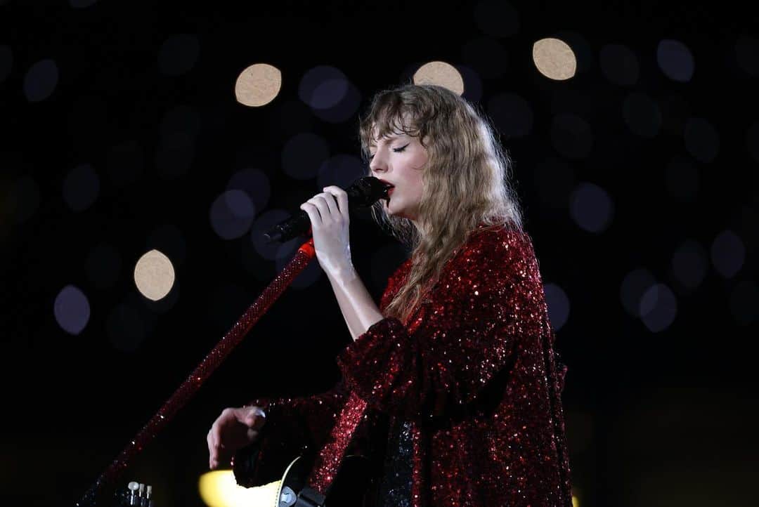 Film is being made inspired by Taylor Swift and Travis Kelce relationship called Christmas in the Spotlight