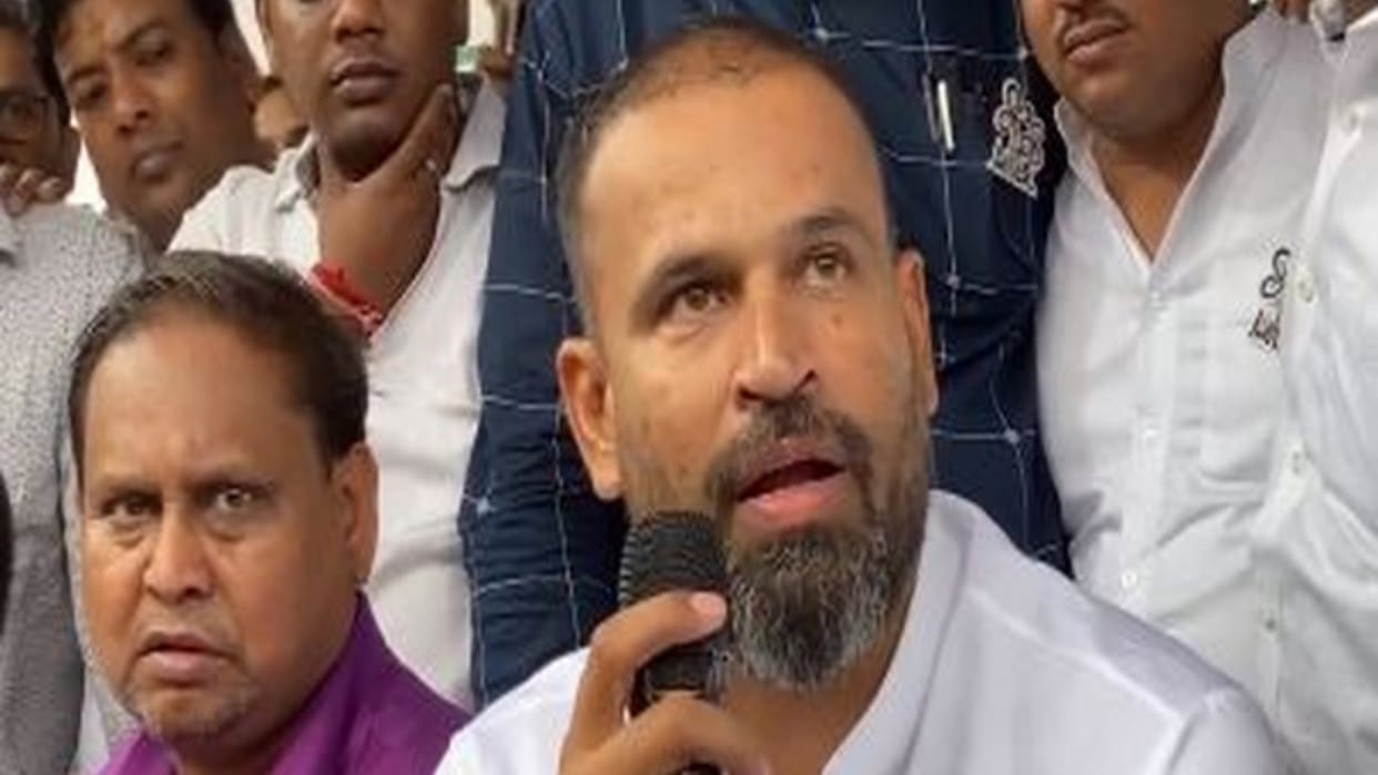 Vadodara Municipal Corporation served notice to Yusuf Pathan