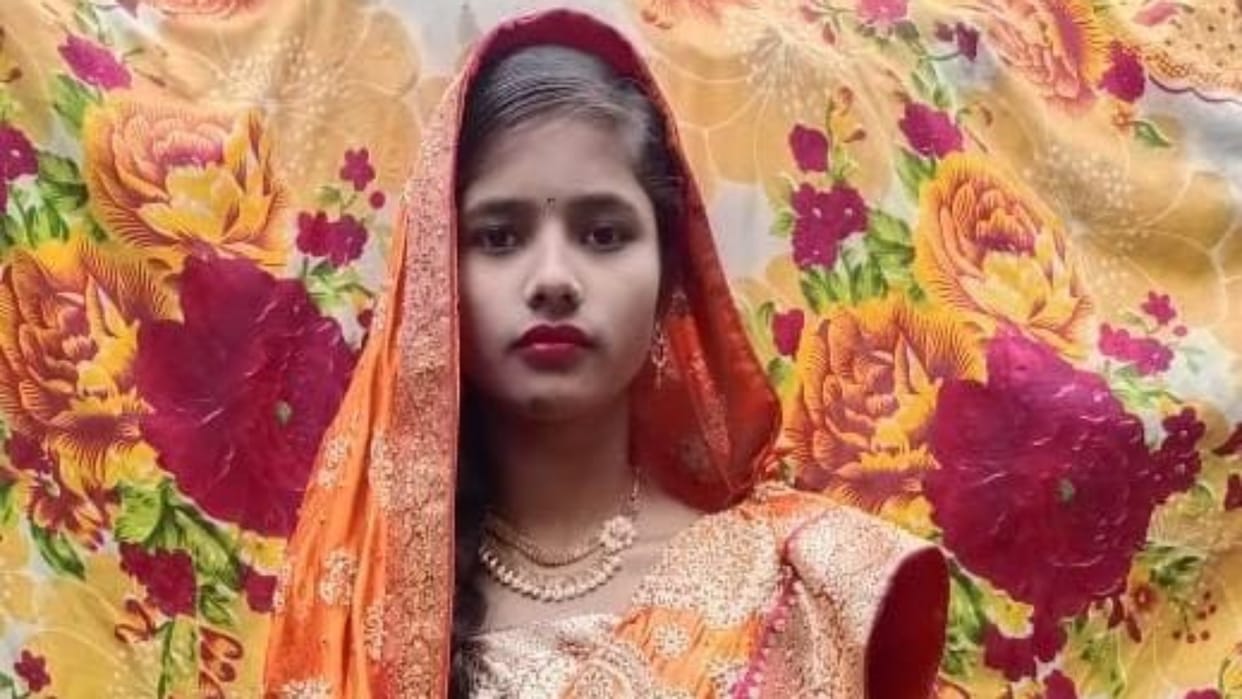 Bihar: Married woman murdered and hanged her body to noose in Bettiah, family members allege dowry death